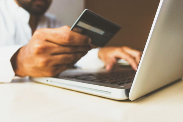 E-Commerce und Online-Shops E-Commerce und Online-Shops