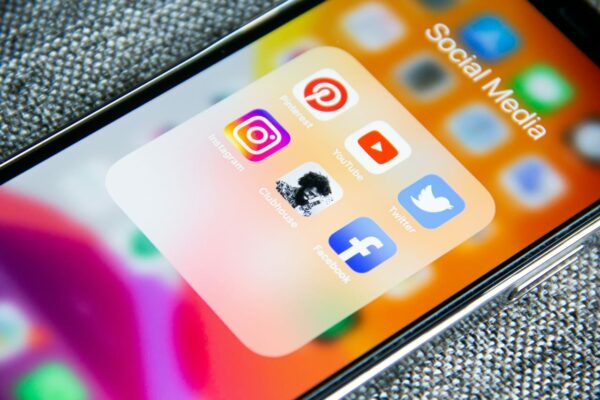 Nutzung von Social Media Plattformen Nutzung von Social Media Plattformen
